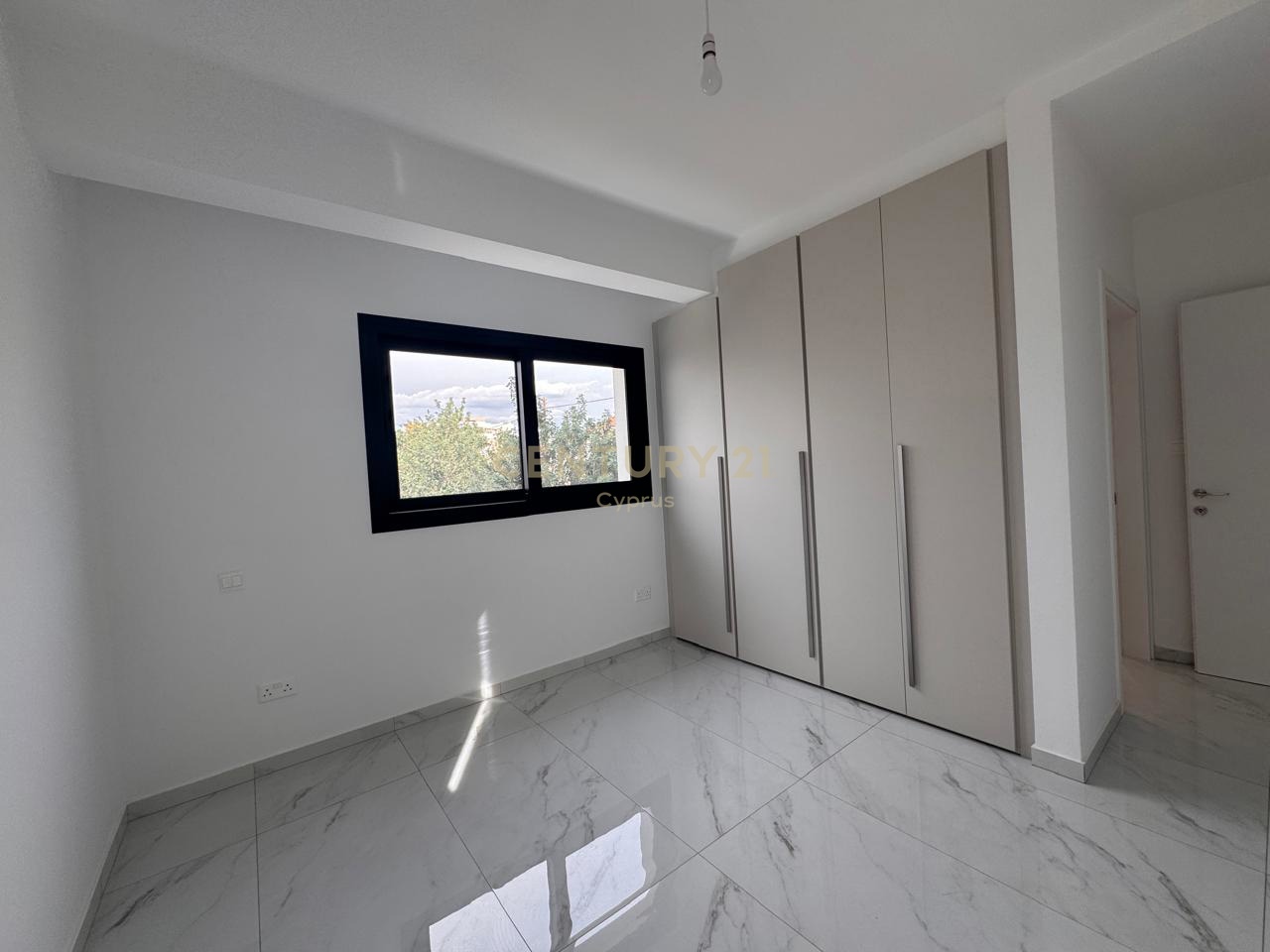 2 bedrooms Penthouse in Limassol, Cyprus No. 55970