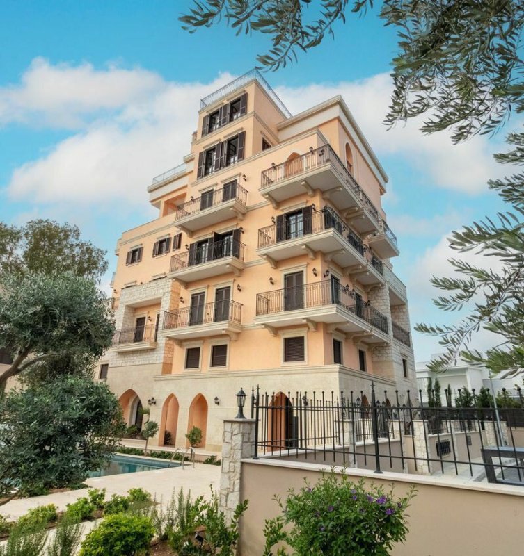 3 bedrooms Apartment in Limassol, Cyprus No. 38150