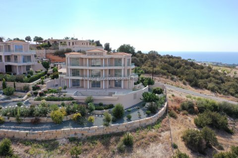 5 bedrooms Villa in Paphos, Cyprus No. 53324