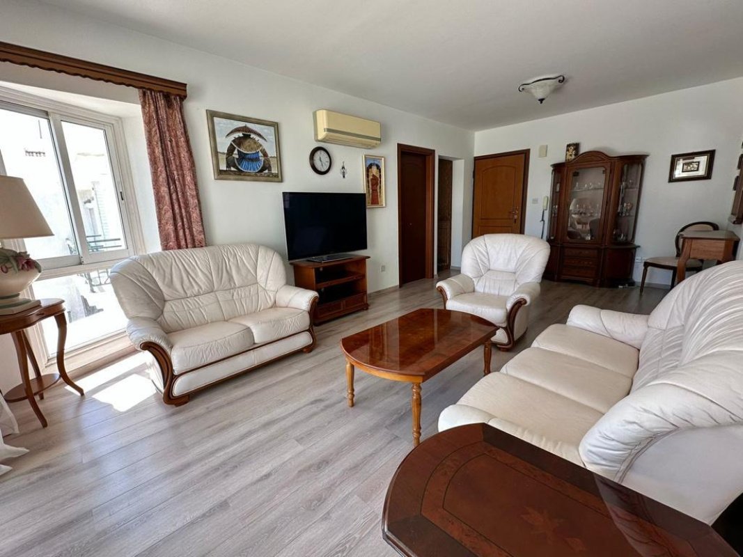 4 bedrooms Apartment in Limassol, Cyprus No. 38177