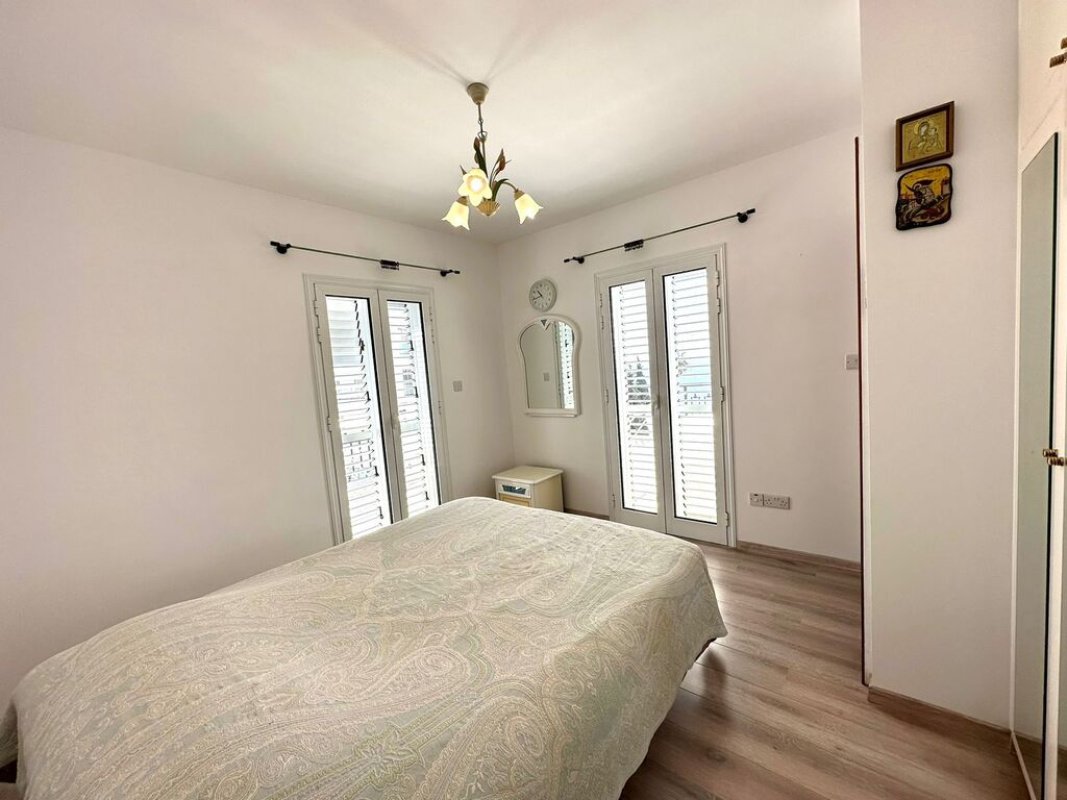 4 bedrooms Apartment in Limassol, Cyprus No. 38177
