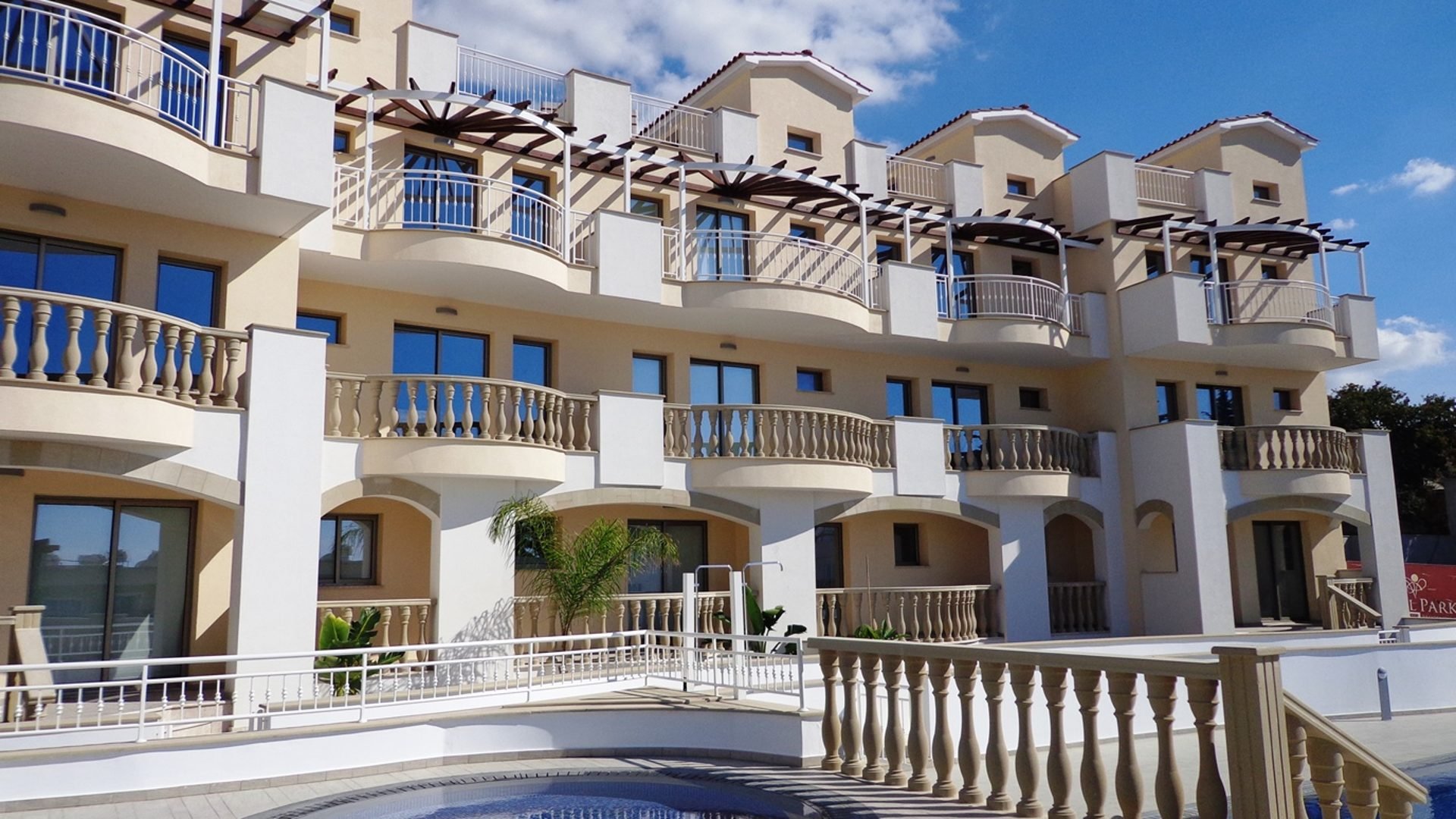 ЖК Pearl Park Residences в Пафос, Кипр № 5224