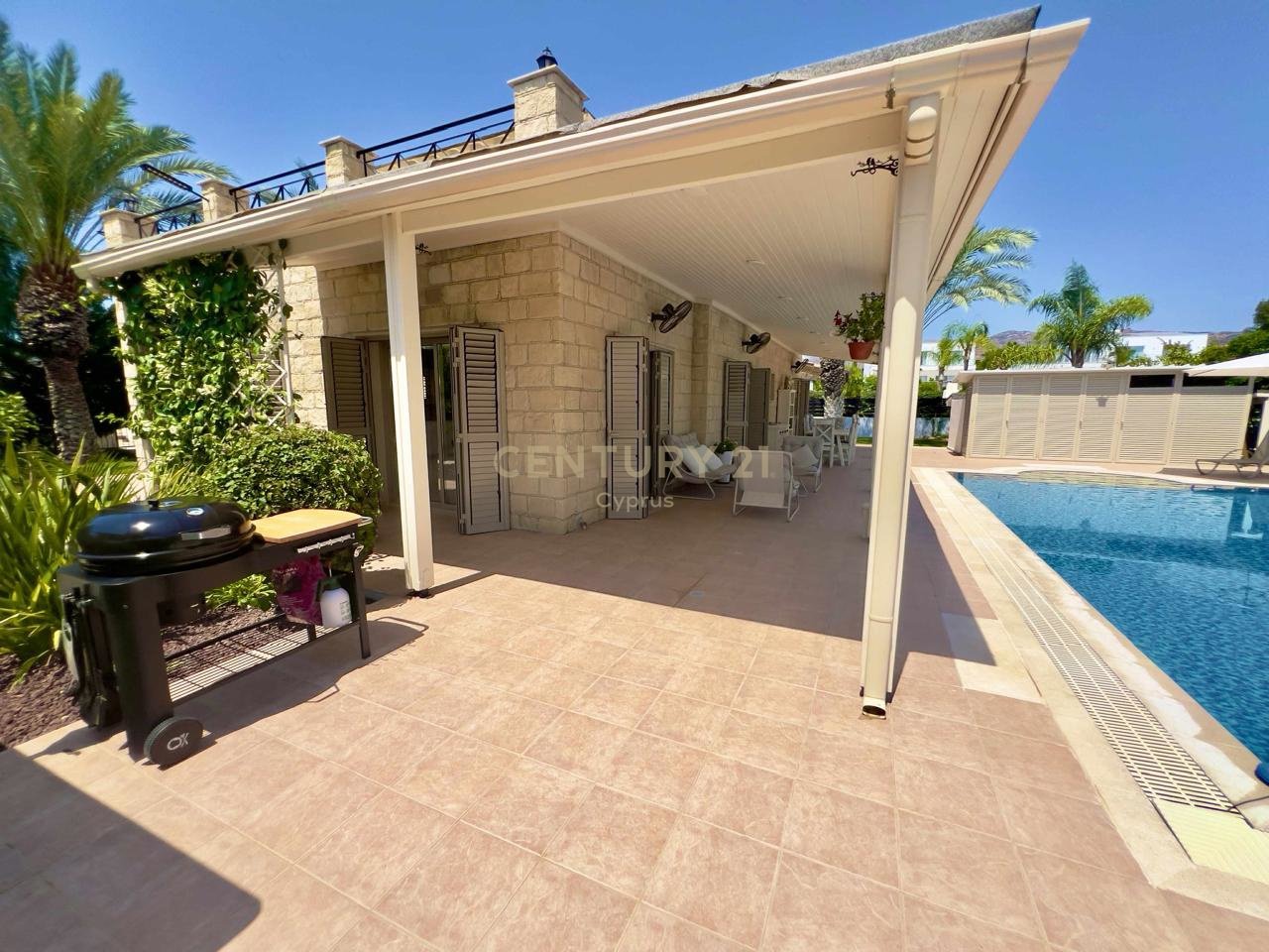 3 dormitorios Villa en Pegeia, Paphos, Chipre No. 53465