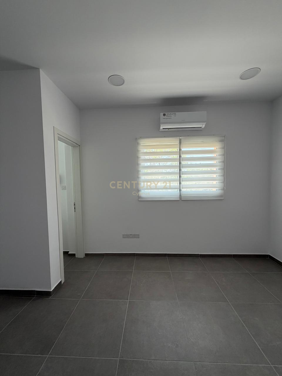 Офис 110м2 в Меса Гитонья, Лимасол, Кипр № 53463