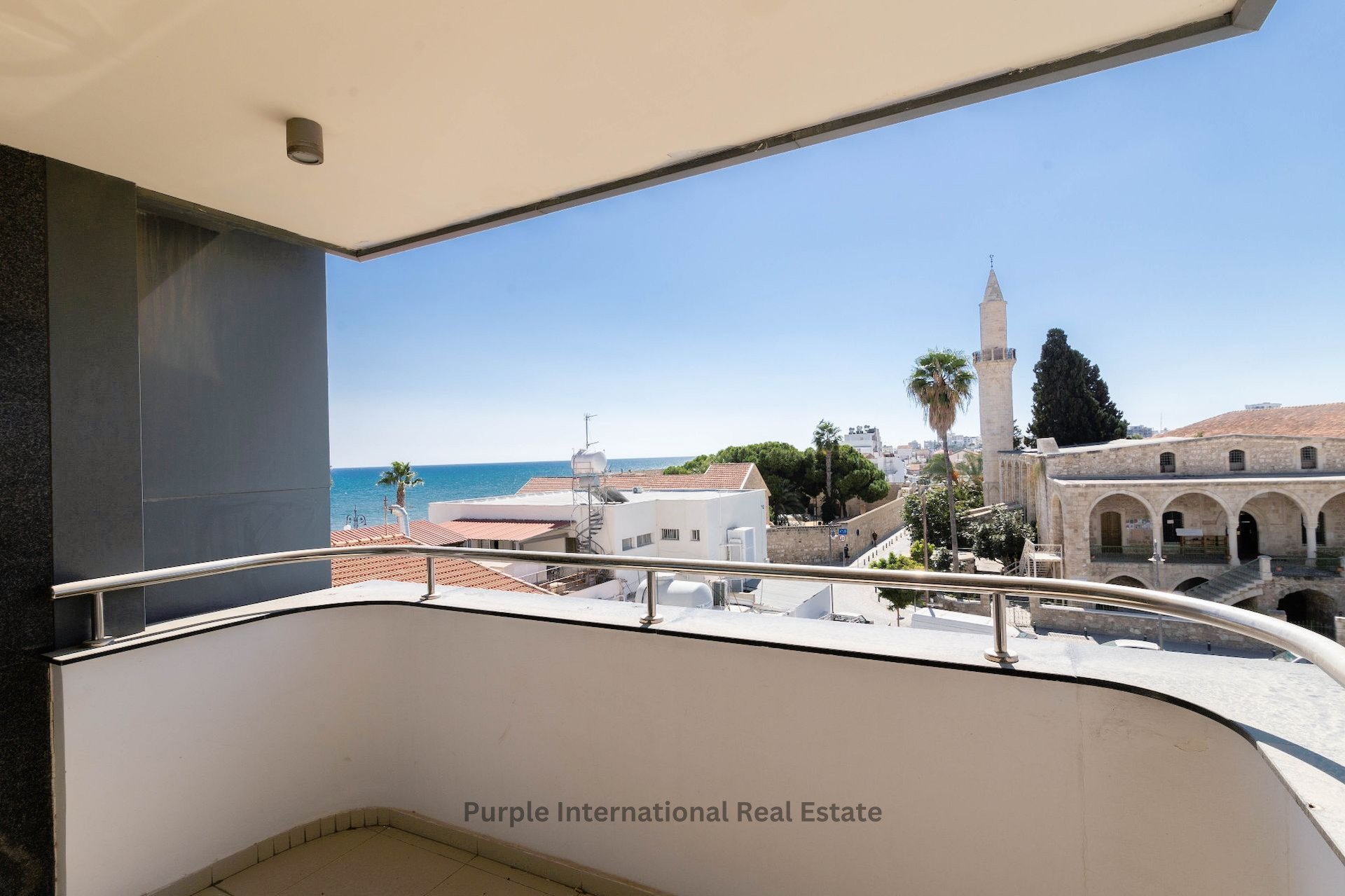 2 dormitorios Apartamento en Larnaca, Larnaka, Chipre No. 36688