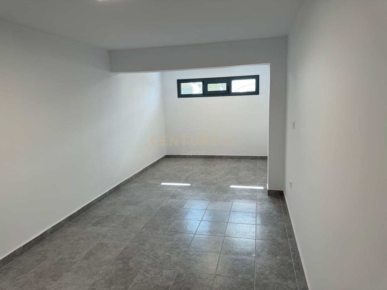 6 chambres Villa à Agios Tychonas, Limassol, Chypre No. 55306