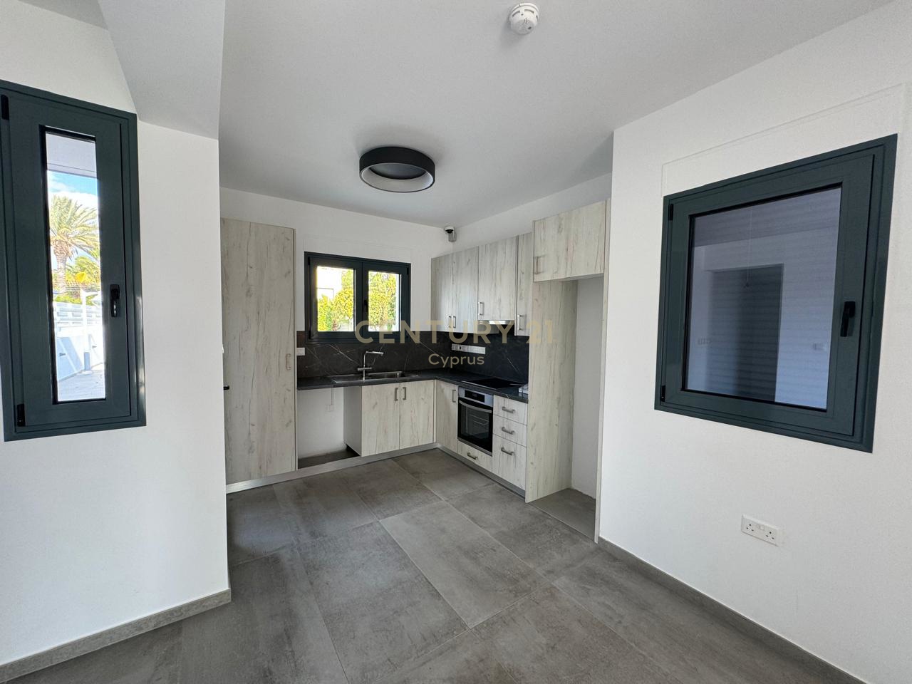 6 chambres Villa à Agios Tychonas, Limassol, Chypre No. 55306