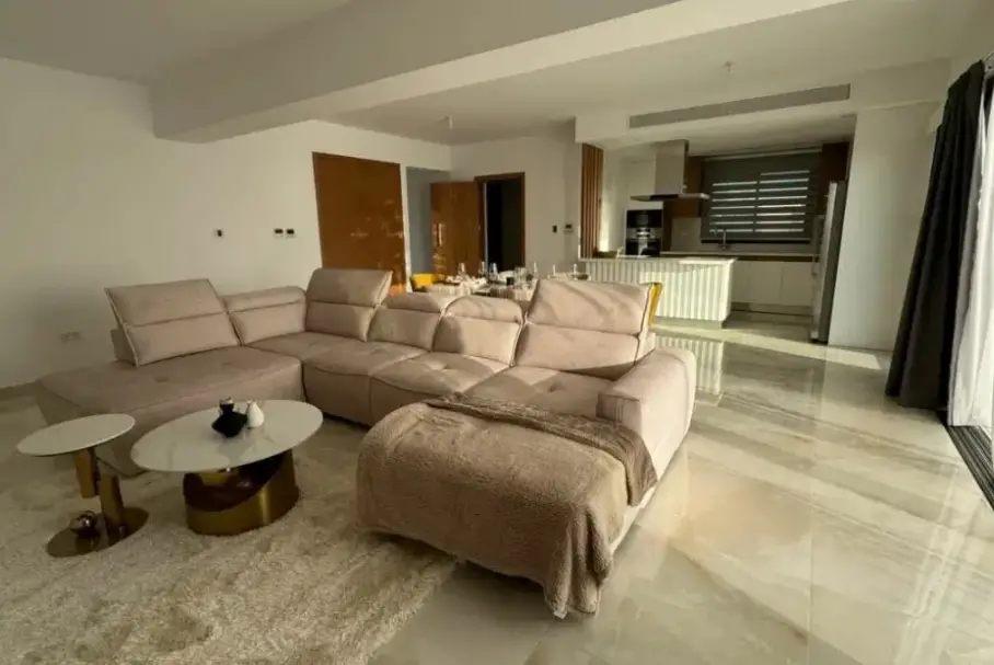 3 bedrooms Penthouse in Chloraka, Paphos, Cyprus No. 27595