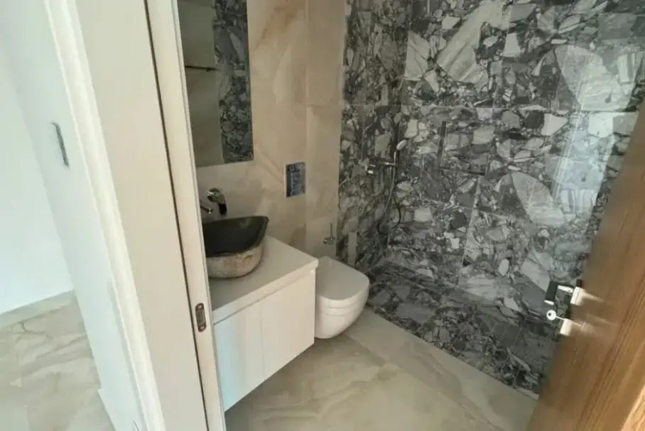 3 bedrooms Penthouse in Chloraka, Paphos, Cyprus No. 27595