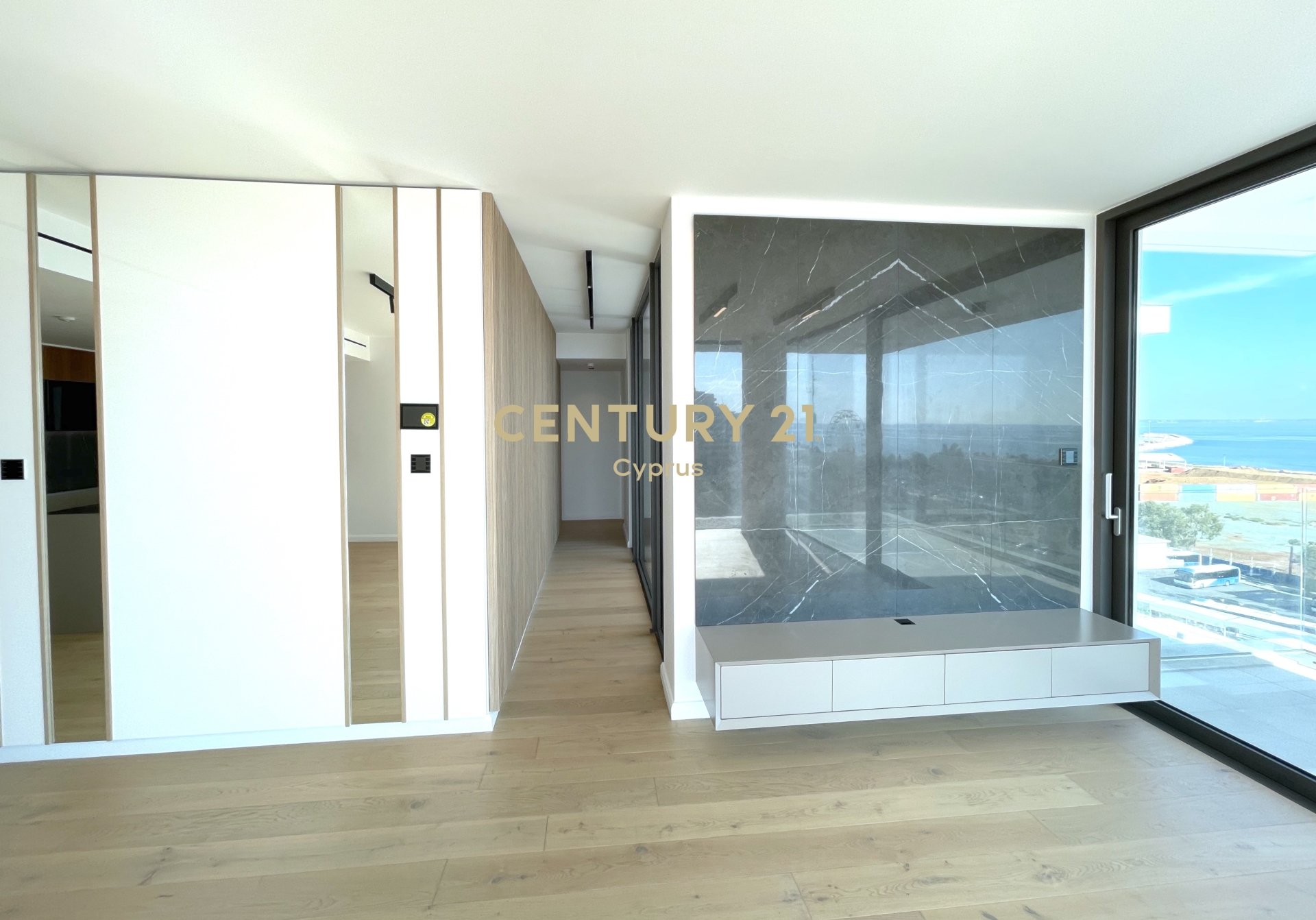 3 dormitorios Apartamento en Larnaca, Larnaka, Chipre No. 54408
