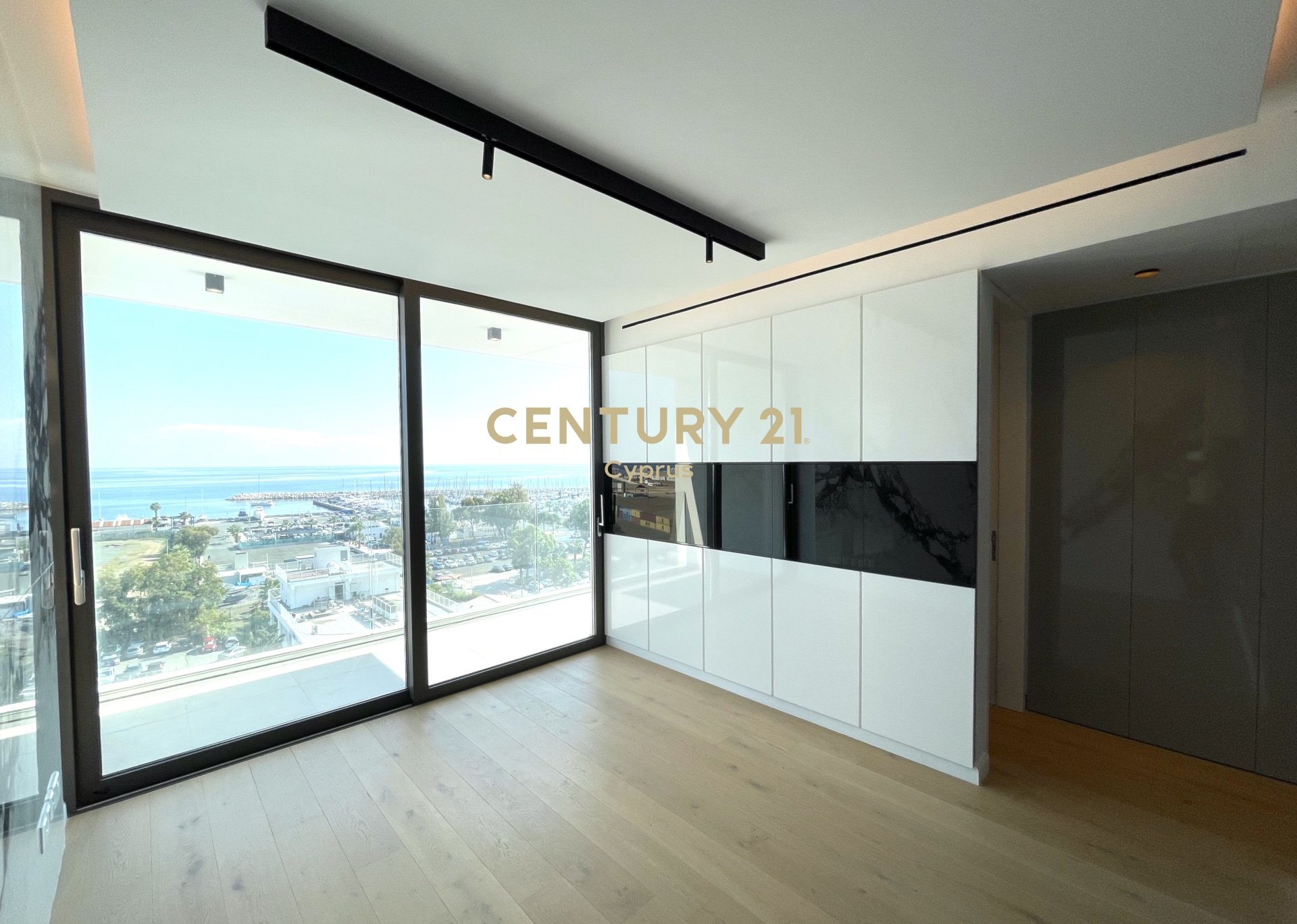 3 dormitorios Apartamento en Larnaca, Larnaka, Chipre No. 54408
