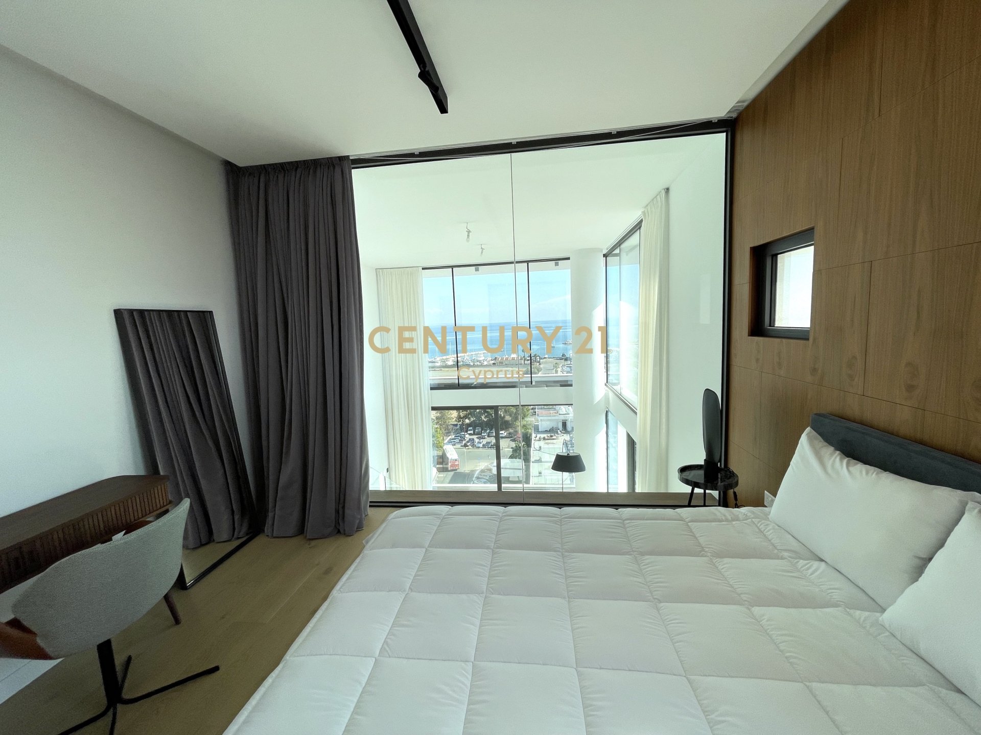 3 bedrooms Apartment in Larnaca, Larnaka, Cyprus No. 54407