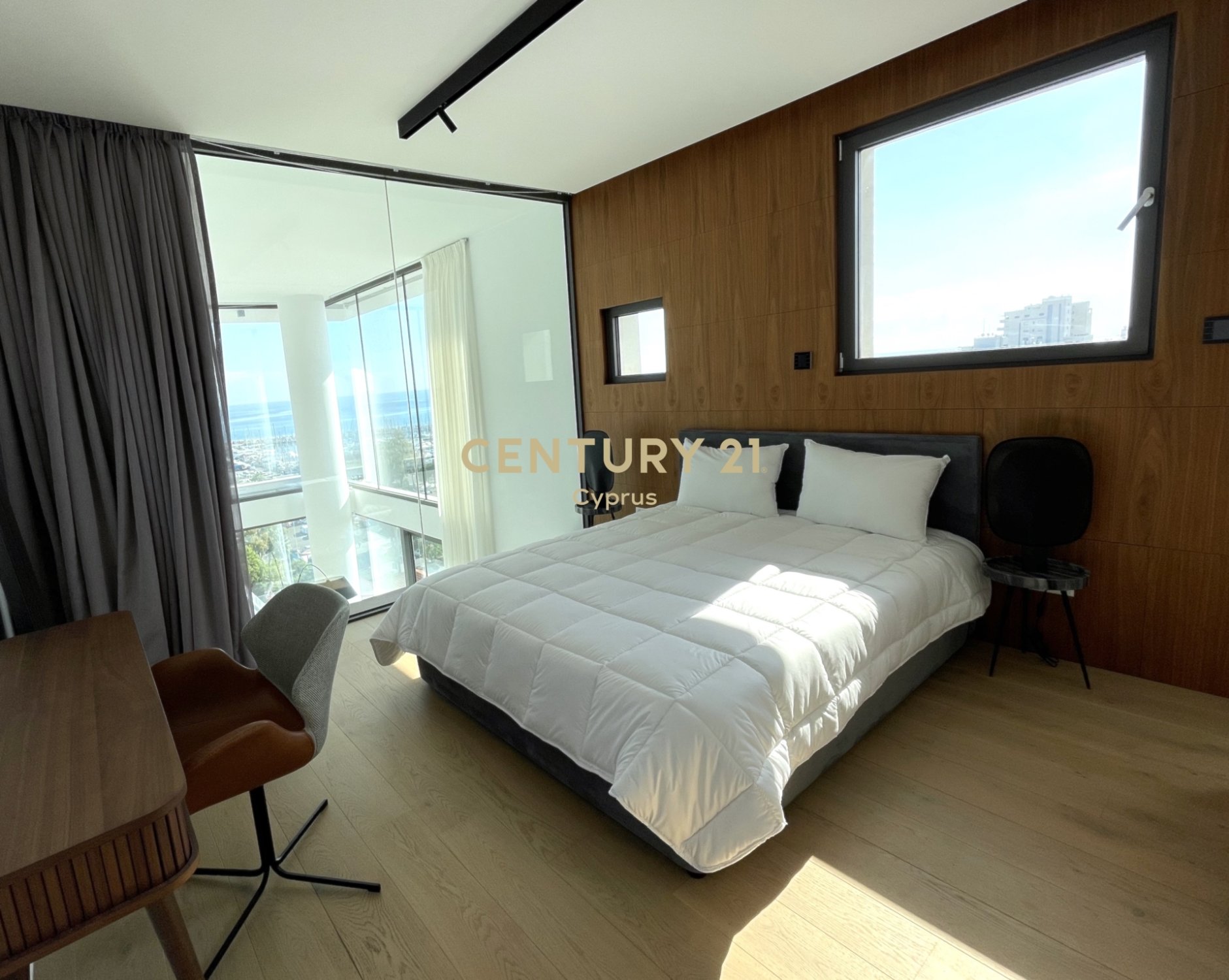 3 bedrooms Apartment in Larnaca, Larnaka, Cyprus No. 54407