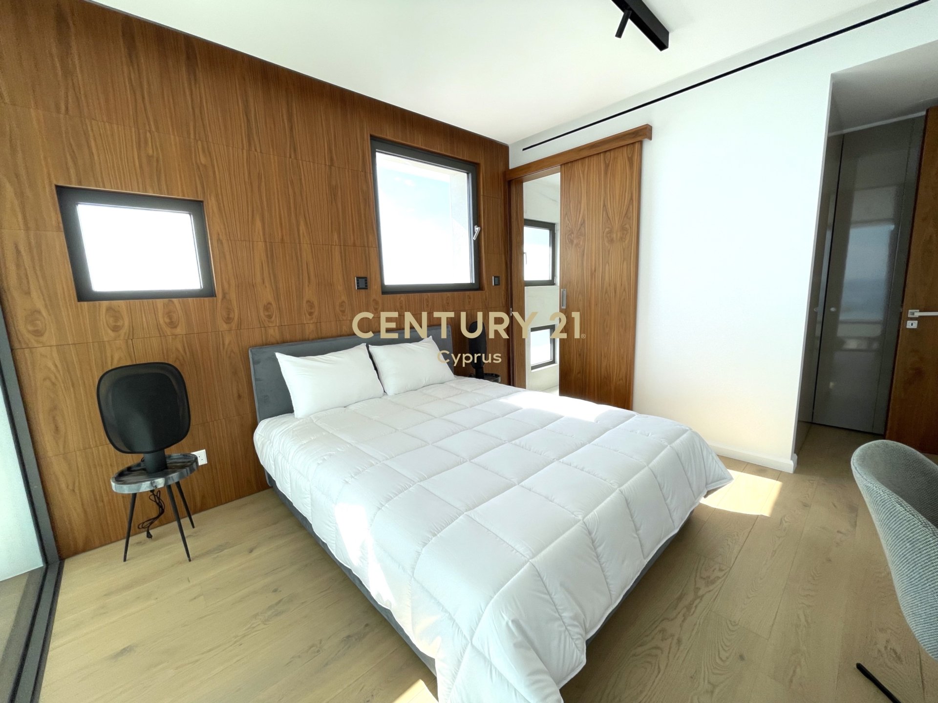 3 bedrooms Apartment in Larnaca, Larnaka, Cyprus No. 54407