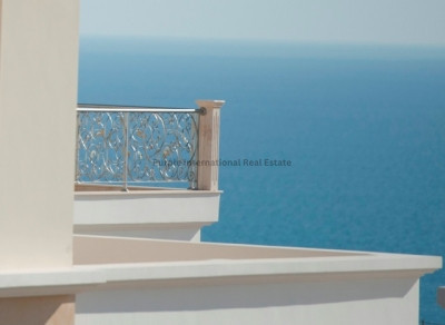 4 bedrooms Villa in Agios Tychonas, Limassol, Cyprus No. 37812
