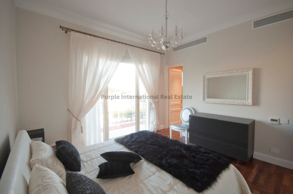 4 bedrooms Villa in Agios Tychonas, Limassol, Cyprus No. 37812