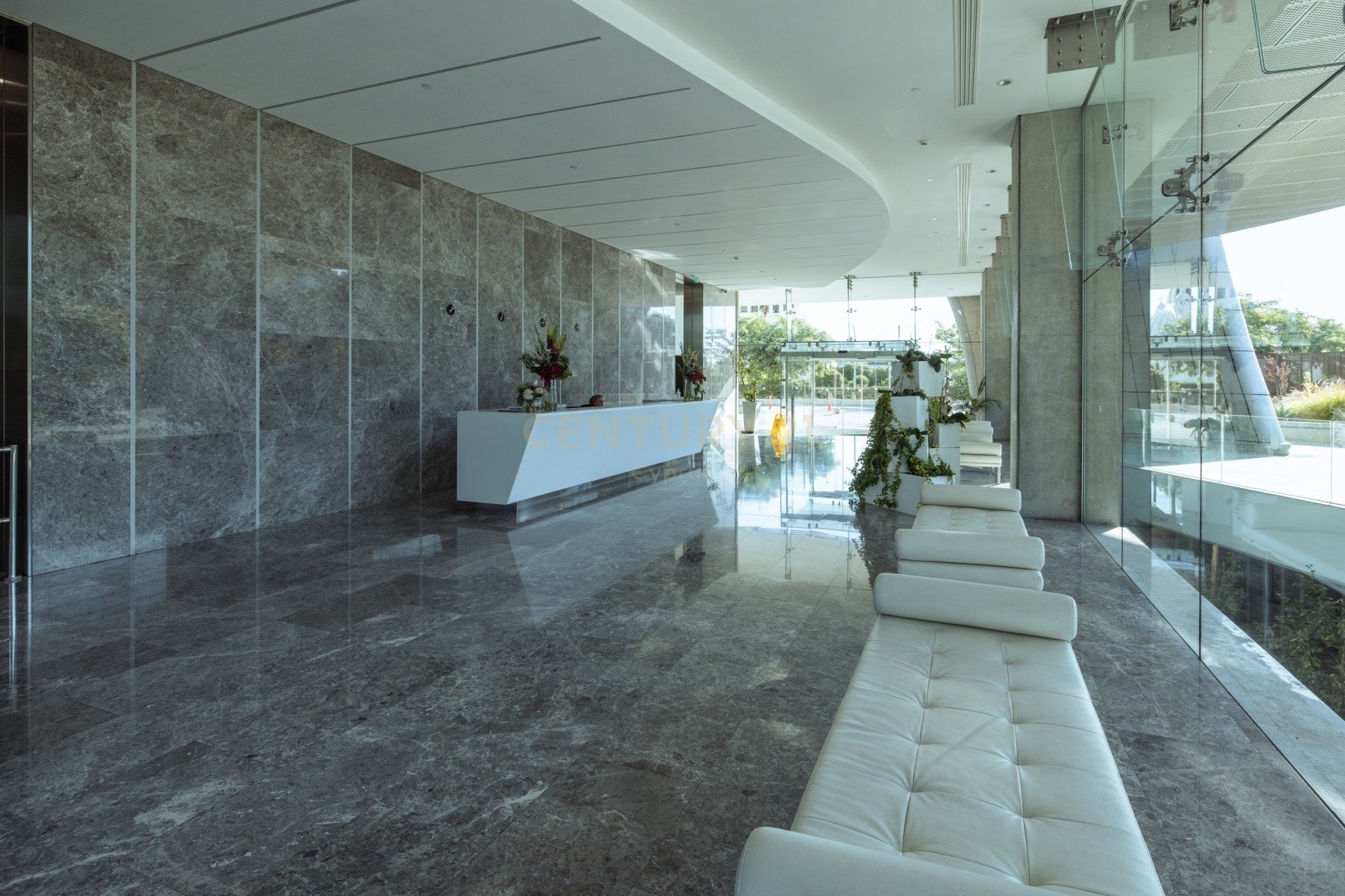 80m2 Bureau à Agios Athanasios, Limassol, Chypre No. 55797