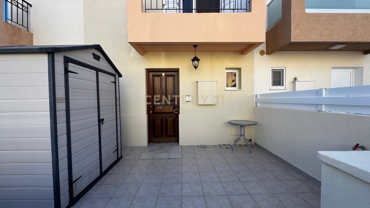 2 bedrooms Apartment in Germasogeia, Limassol, Cyprus No. 53983