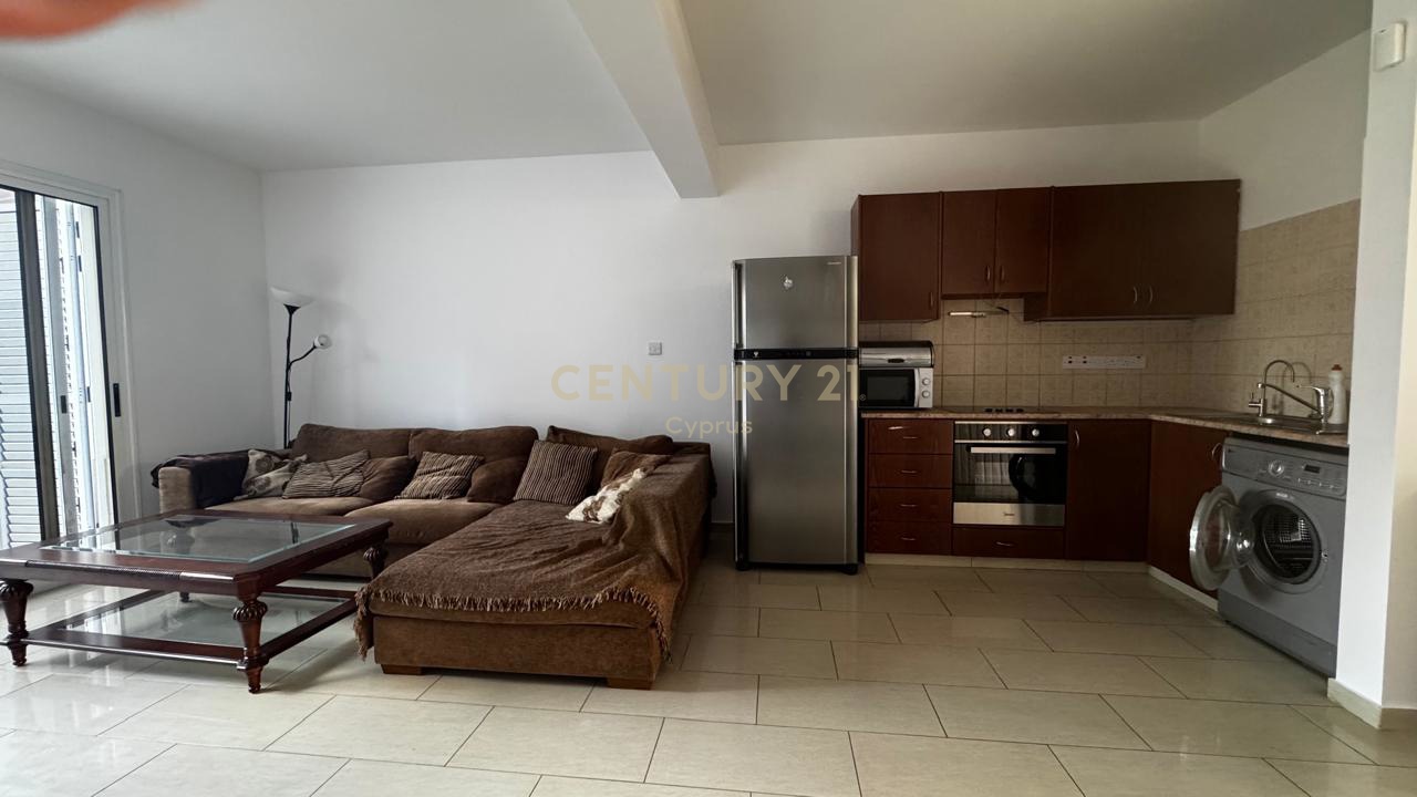 2 bedrooms Apartment in Germasogeia, Limassol, Cyprus No. 53983