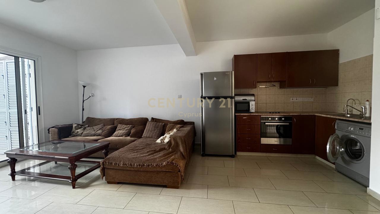 2 bedrooms Apartment in Germasogeia, Limassol, Cyprus No. 53983