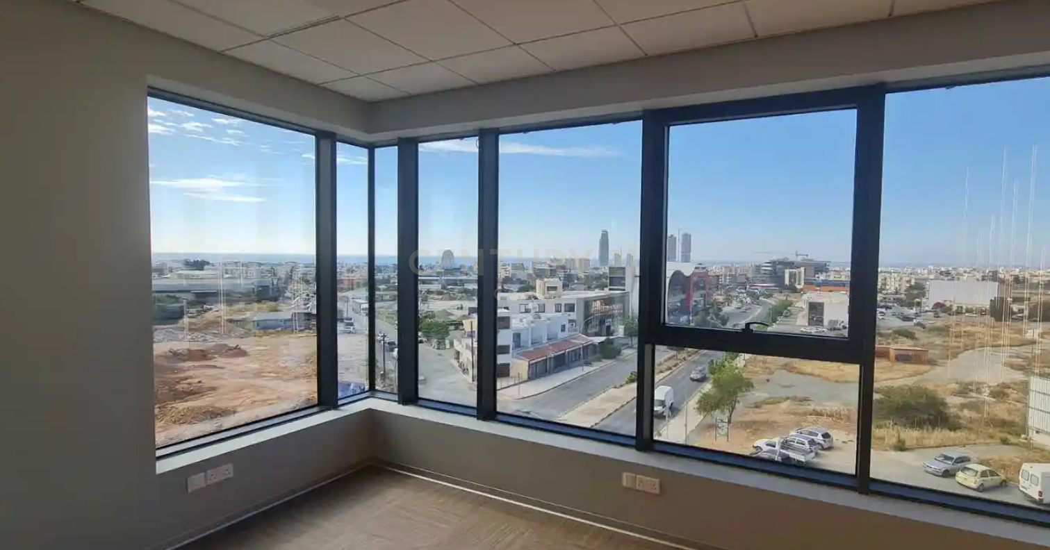 330m2 Oficina en Agios Athanasios, Limassol, Chipre No. 54233