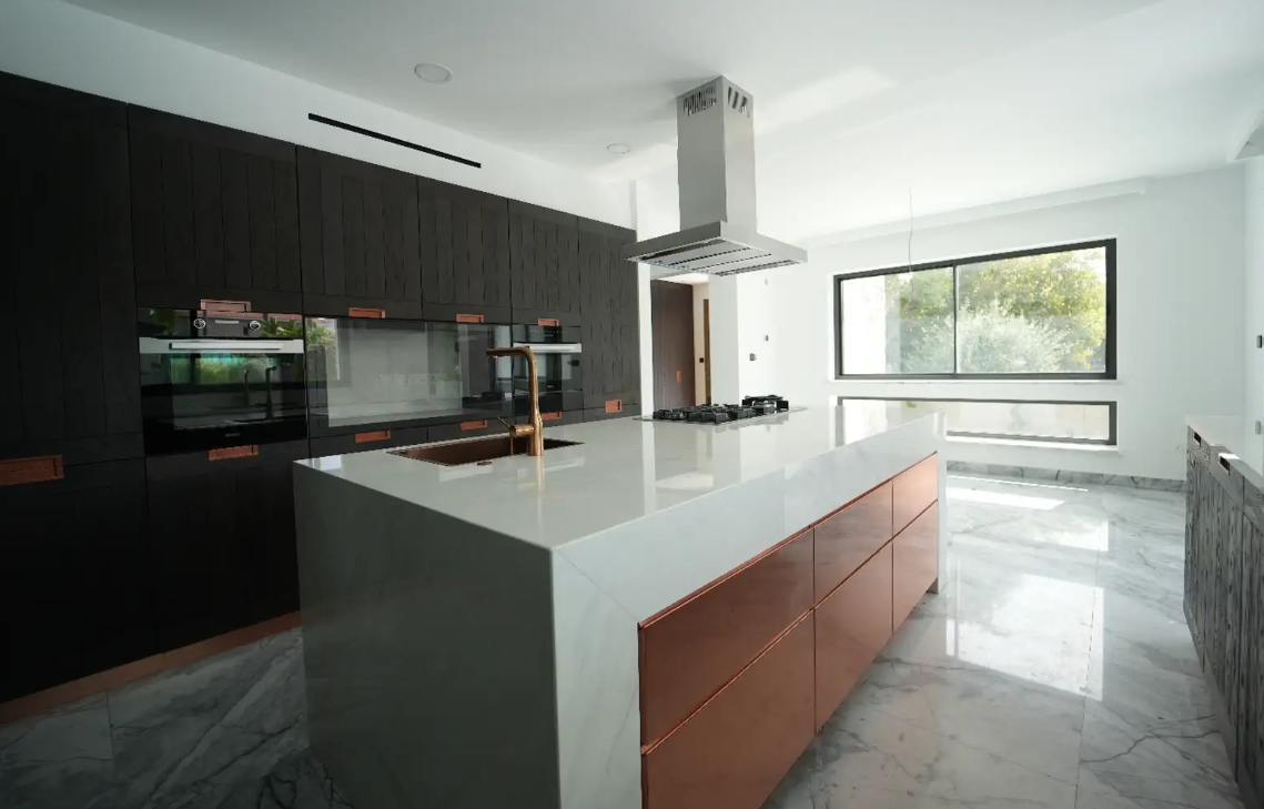 3 bedrooms Villa in Limassol, Cyprus No. 48551