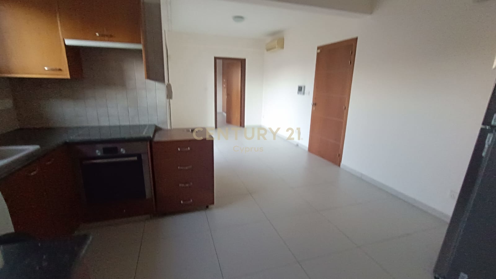 1 bedroom Apartment in Limassol, Cyprus No. 58572