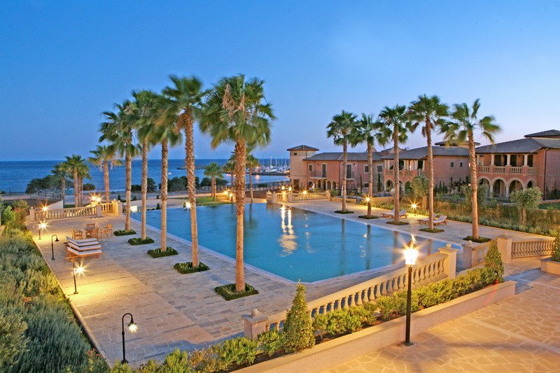 3 bedrooms Apartment in Parekklisia, Limassol, Cyprus No. 37793