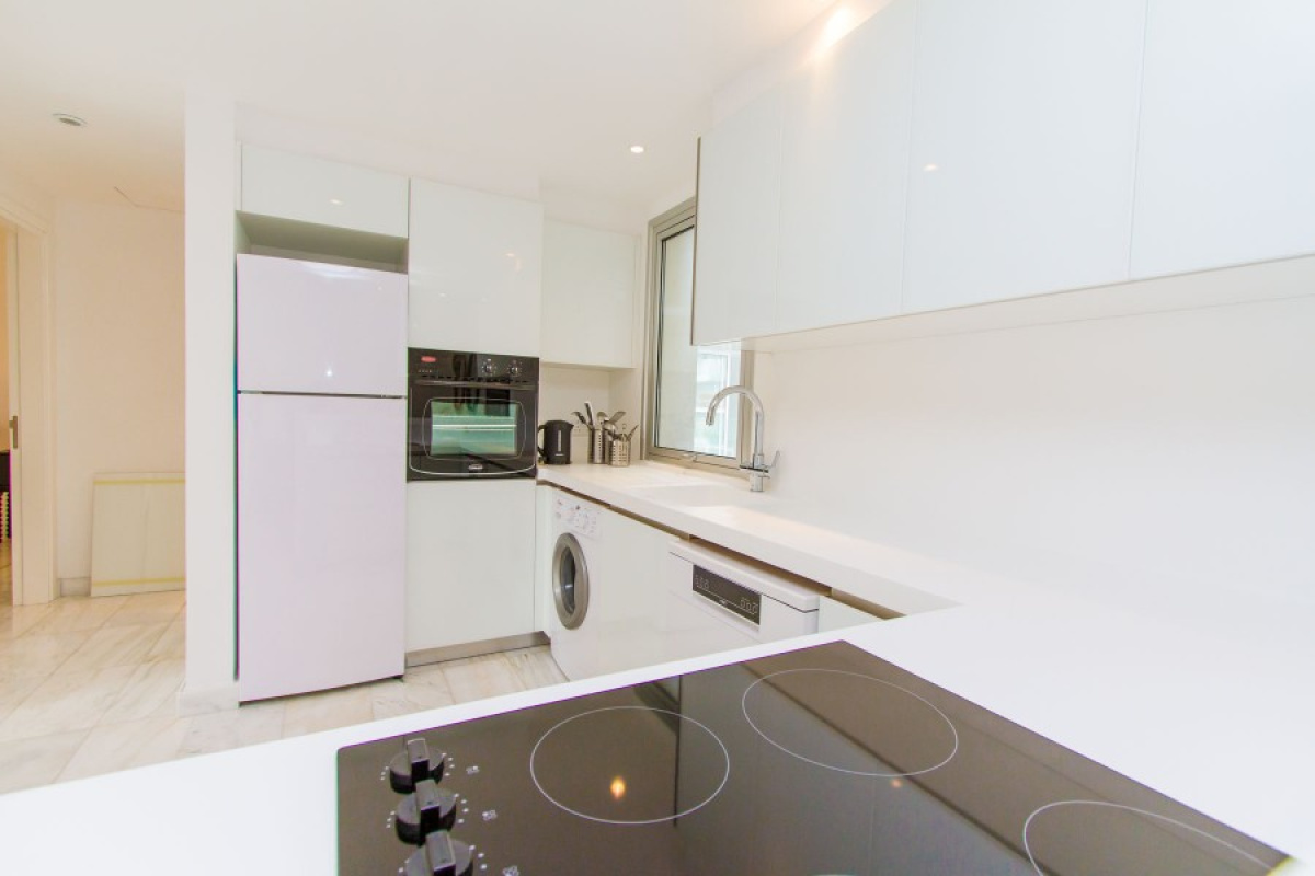 2 bedrooms Apartment in Nicosia, Cyprus No. 38496