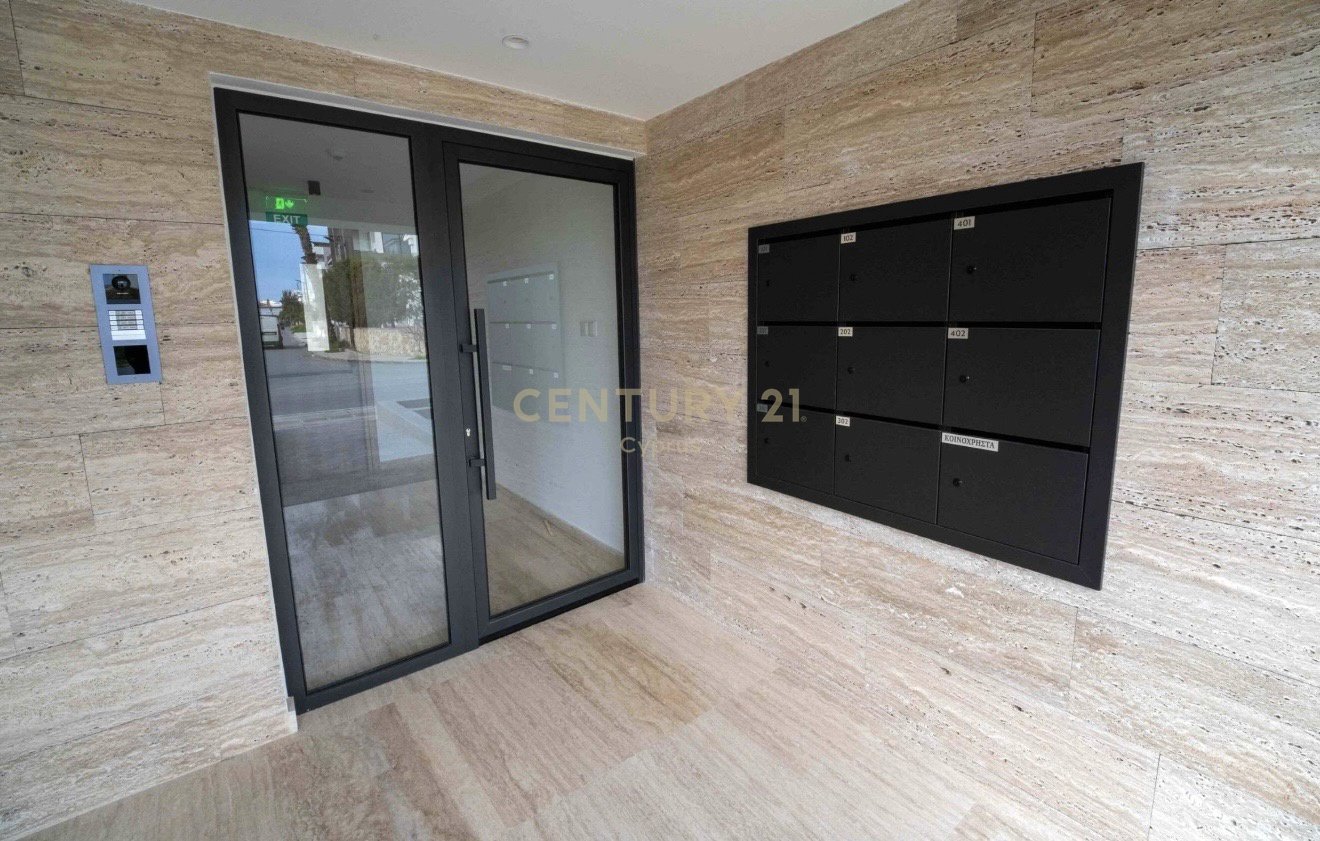 2 dormitorios Apartamento en Larnaca, Larnaka, Chipre No. 53553