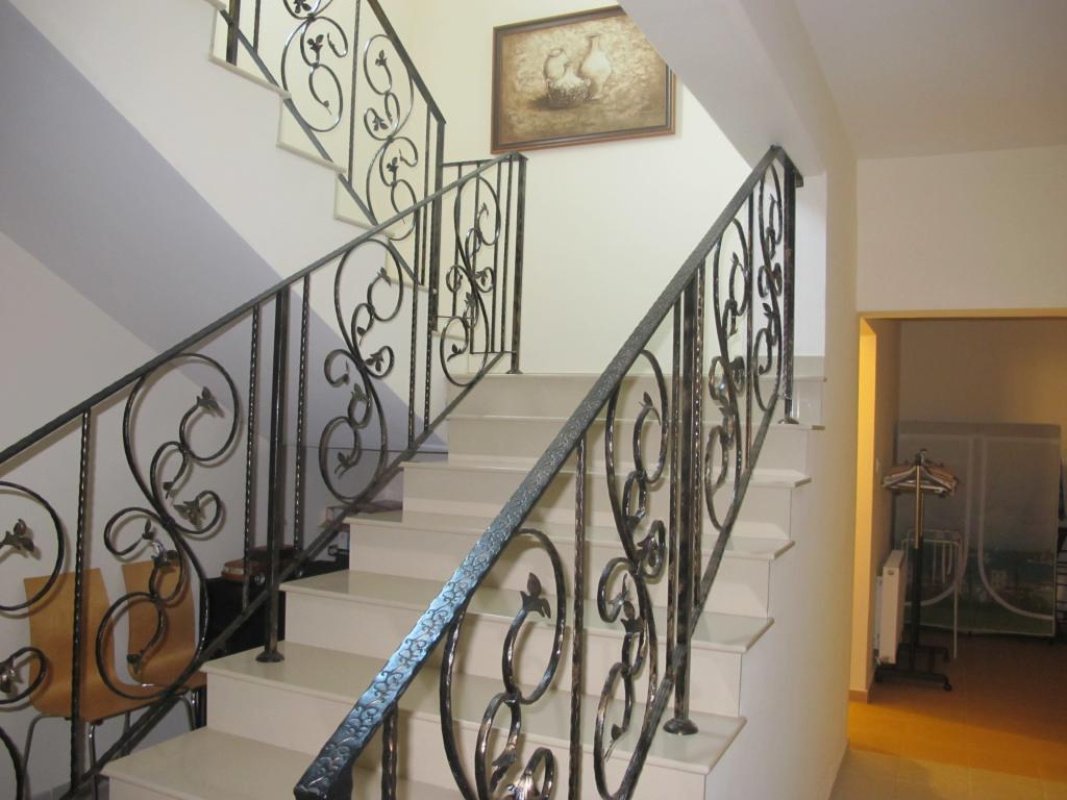 5 bedrooms Villa in Limassol, Cyprus No. 38320