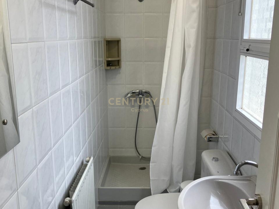 21m2 Oficina en Limassol, Chipre No. 57243