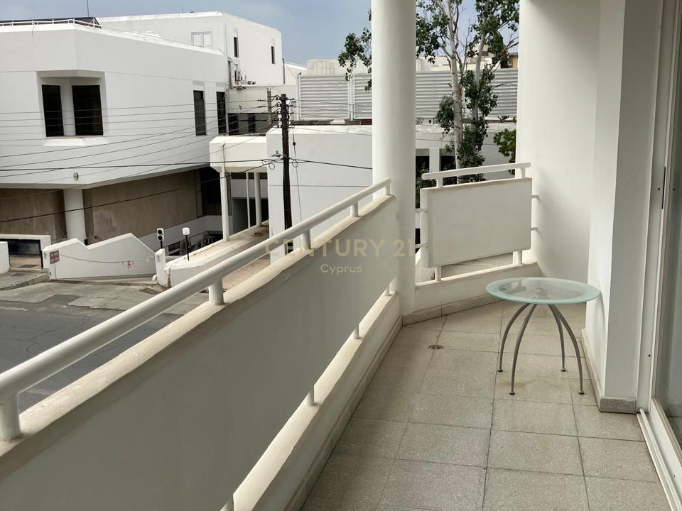 21m2 Oficina en Limassol, Chipre No. 57243