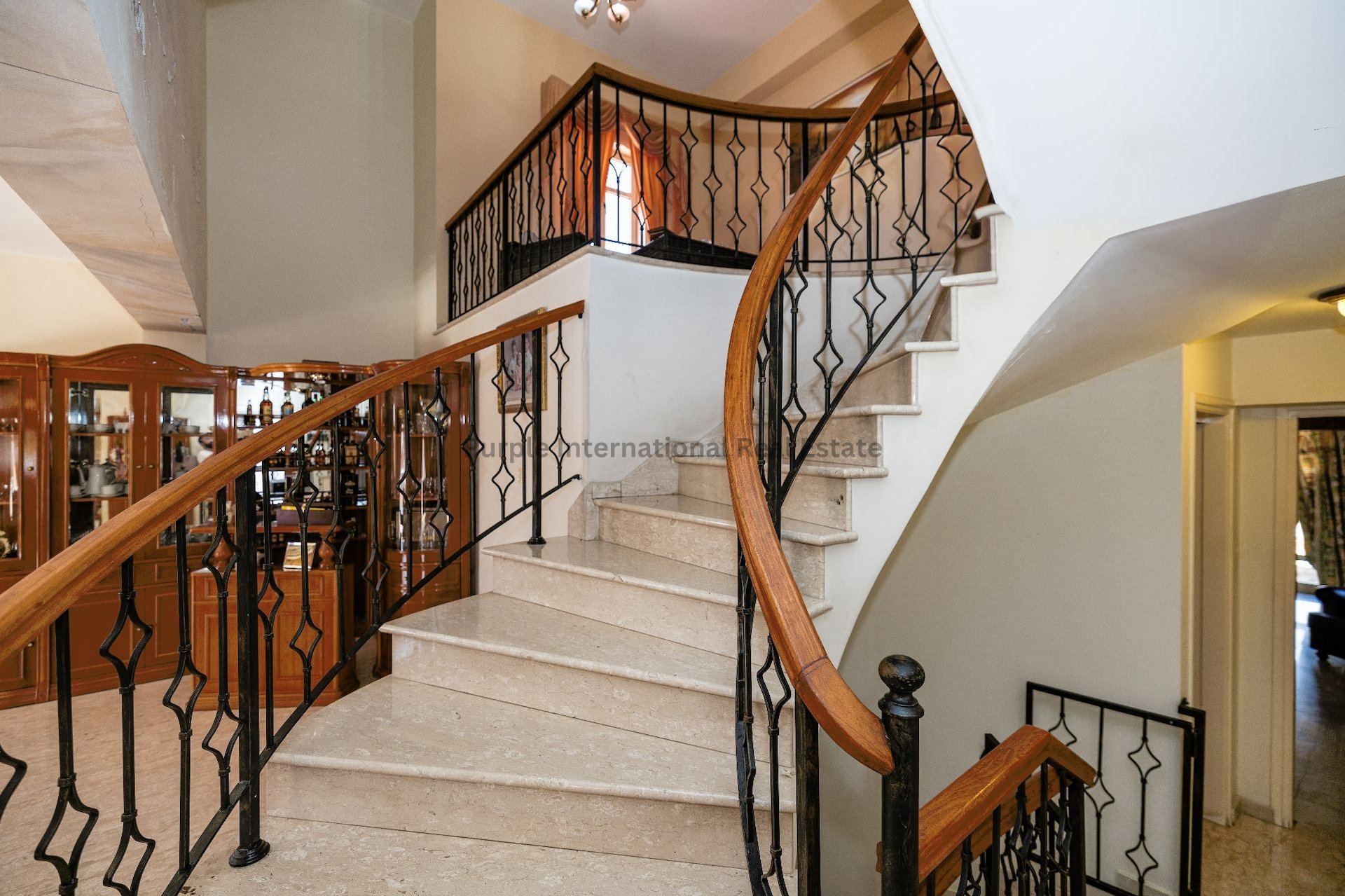 4 bedrooms Villa in Aradippou, Larnaka, Cyprus No. 35296