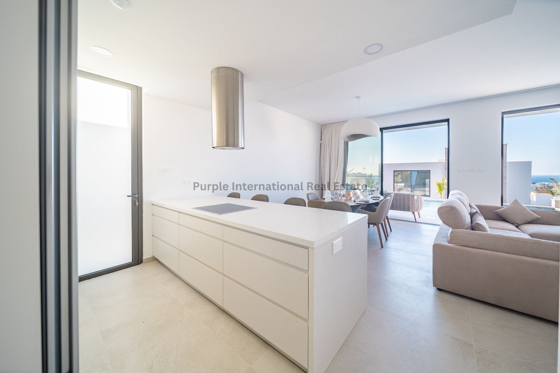 3 bedrooms Villa in Chloraka, Paphos, Cyprus No. 37582