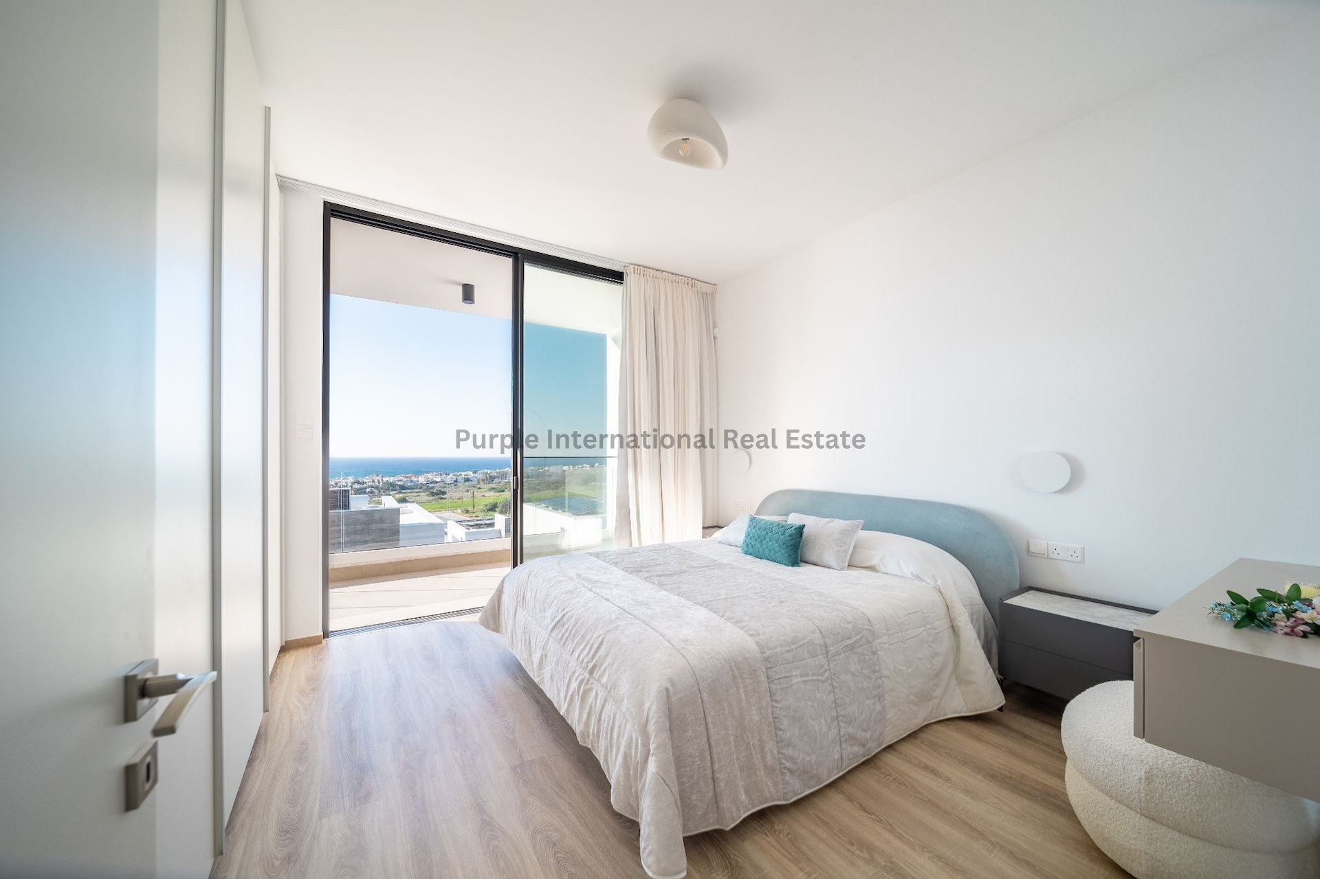3 bedrooms Villa in Chloraka, Paphos, Cyprus No. 37582