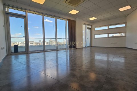 434m2 Oficina en Agios Athanasios, Limassol, Chipre No. 55556