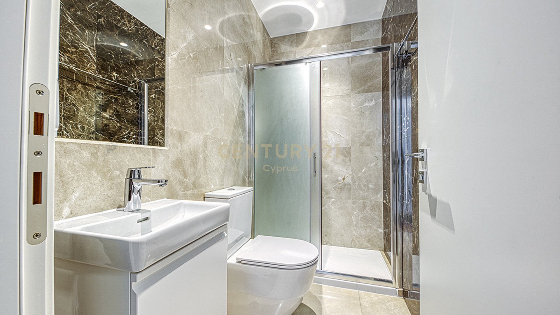 2 chambres Appartement à Germasogeia, Limassol, Chypre No. 55991