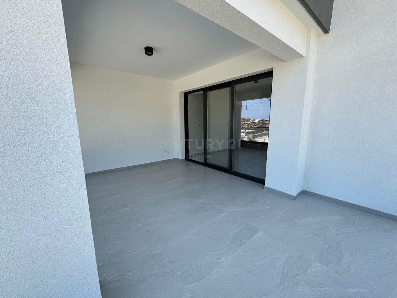 2 bedrooms Apartment in Germasogeia, Limassol, Cyprus No. 55989