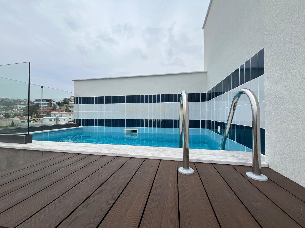 3 bedrooms Apartment in Limassol, Cyprus No. 55987