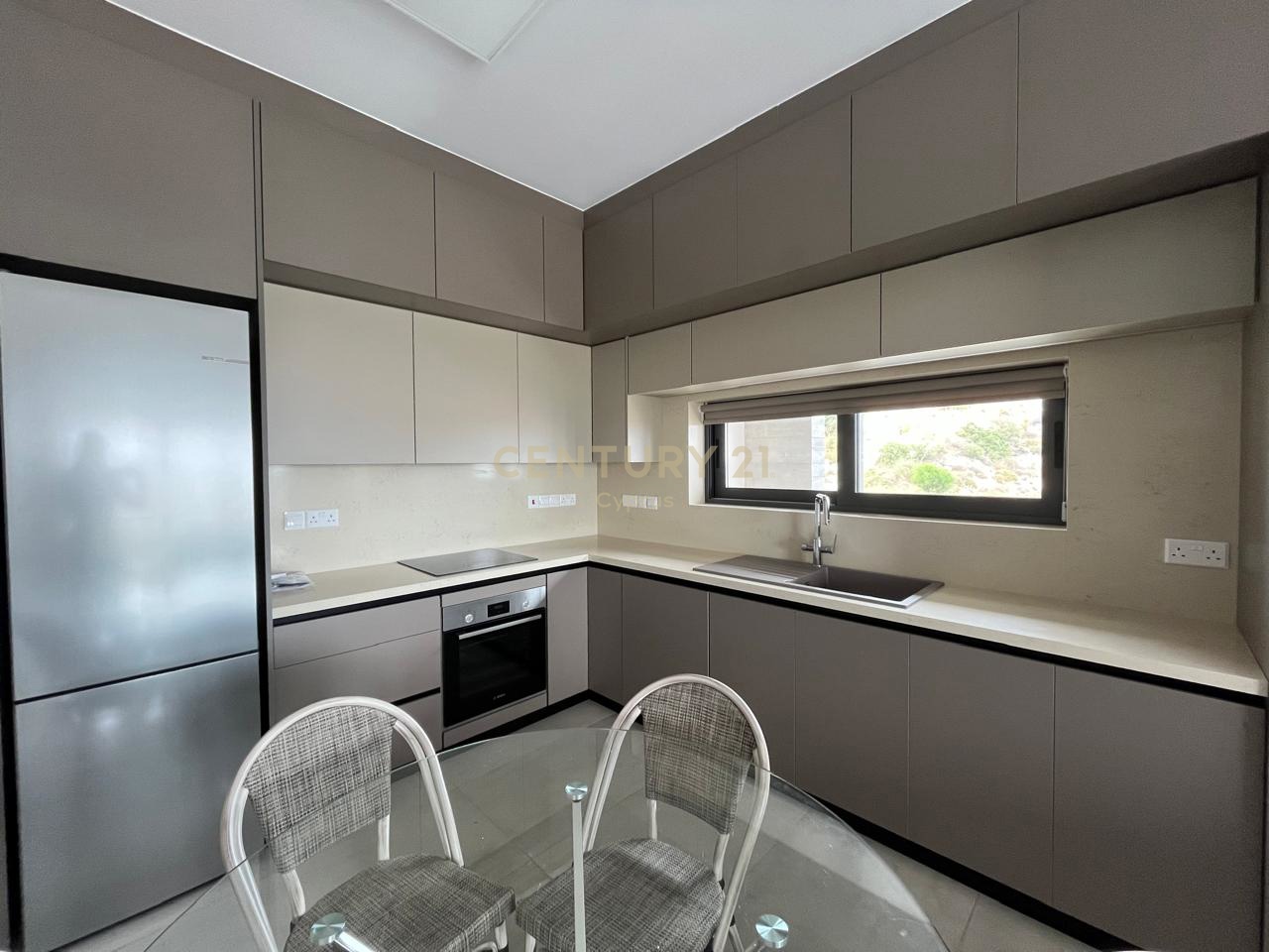 3 bedrooms Apartment in Limassol, Cyprus No. 55987