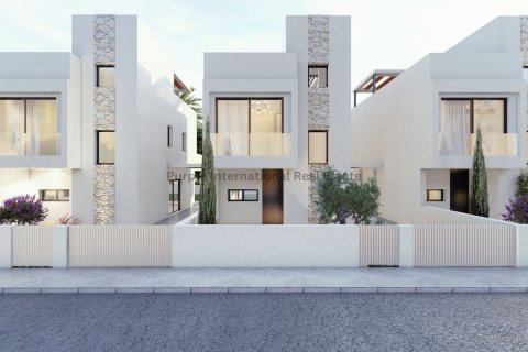 3 bedrooms Villa in Agios Athanasios, Limassol, Cyprus No. 19064