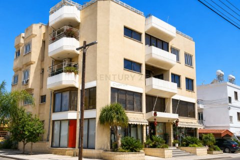 7 chambres Bâtiment à Limassol, Chypre No. 55320