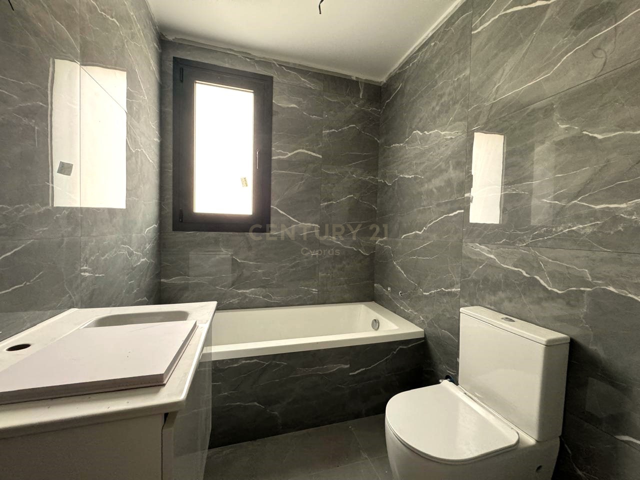 3 bedrooms Penthouse in Limassol, Cyprus No. 55318