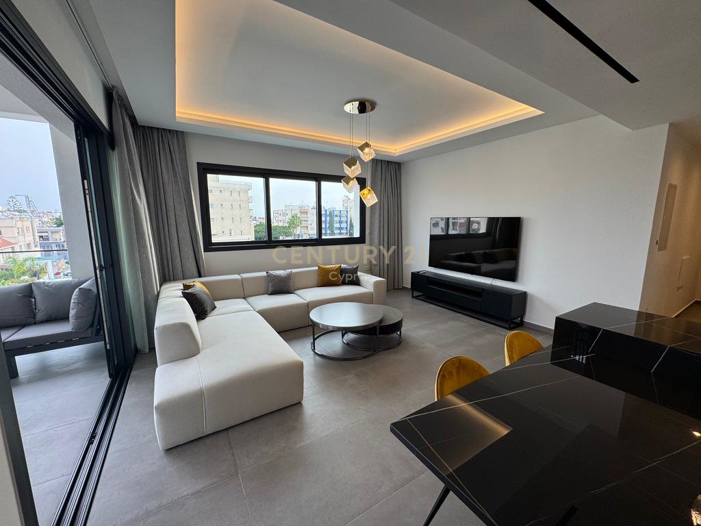 3 bedrooms Penthouse in Limassol, Cyprus No. 55318