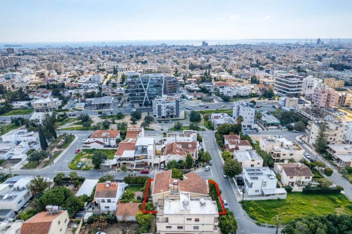 419m2 Villa in Limassol, Cyprus No. 37945