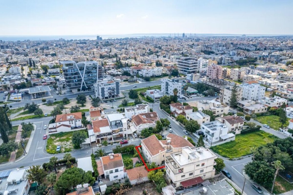 419m2 Villa in Limassol, Cyprus No. 37945