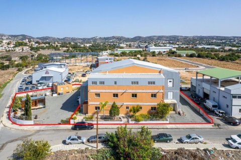 1375m2 Commercial property in Paphos, Cyprus No. 37948