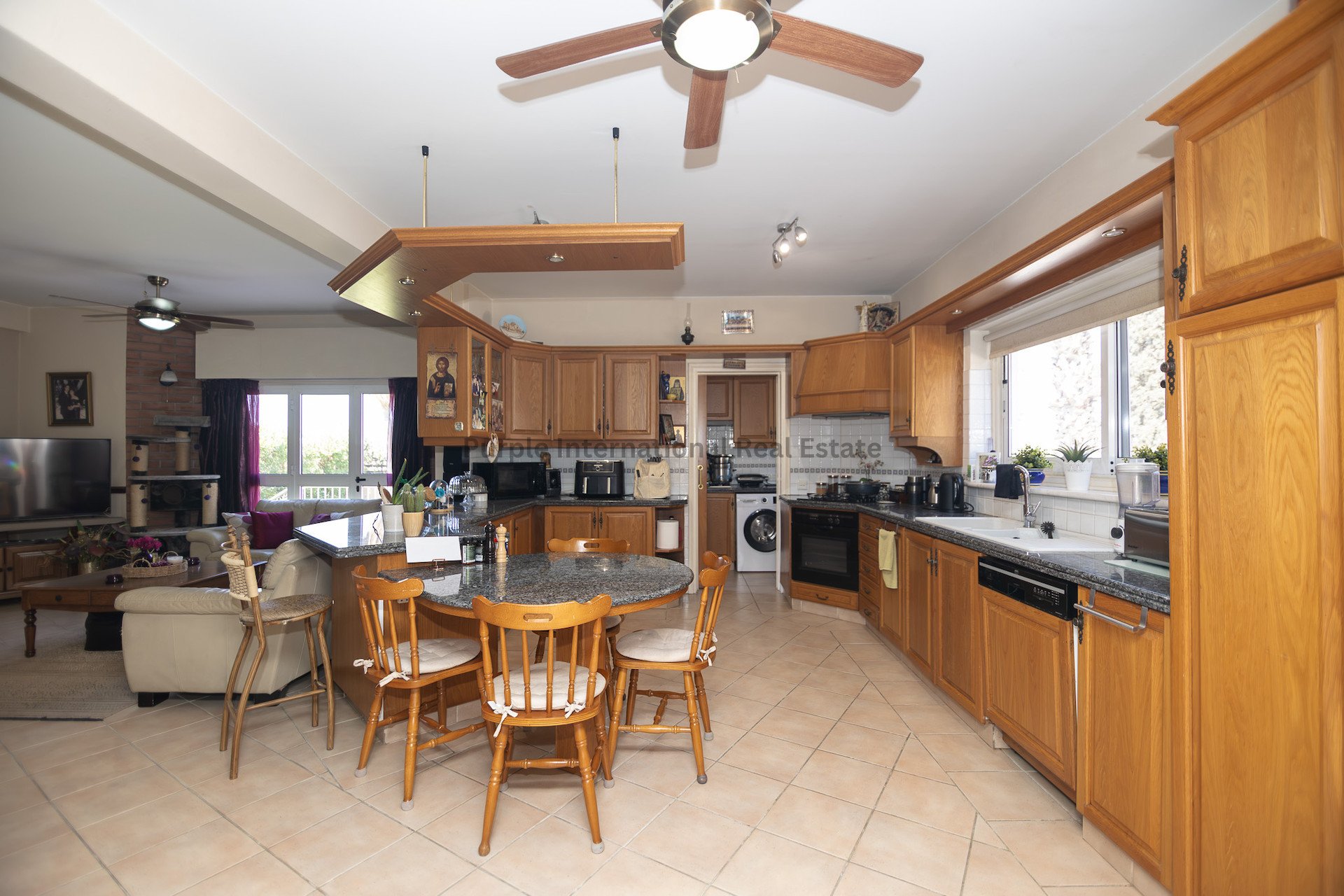 4 bedrooms Villa in Kiti, Larnaka, Cyprus No. 39026