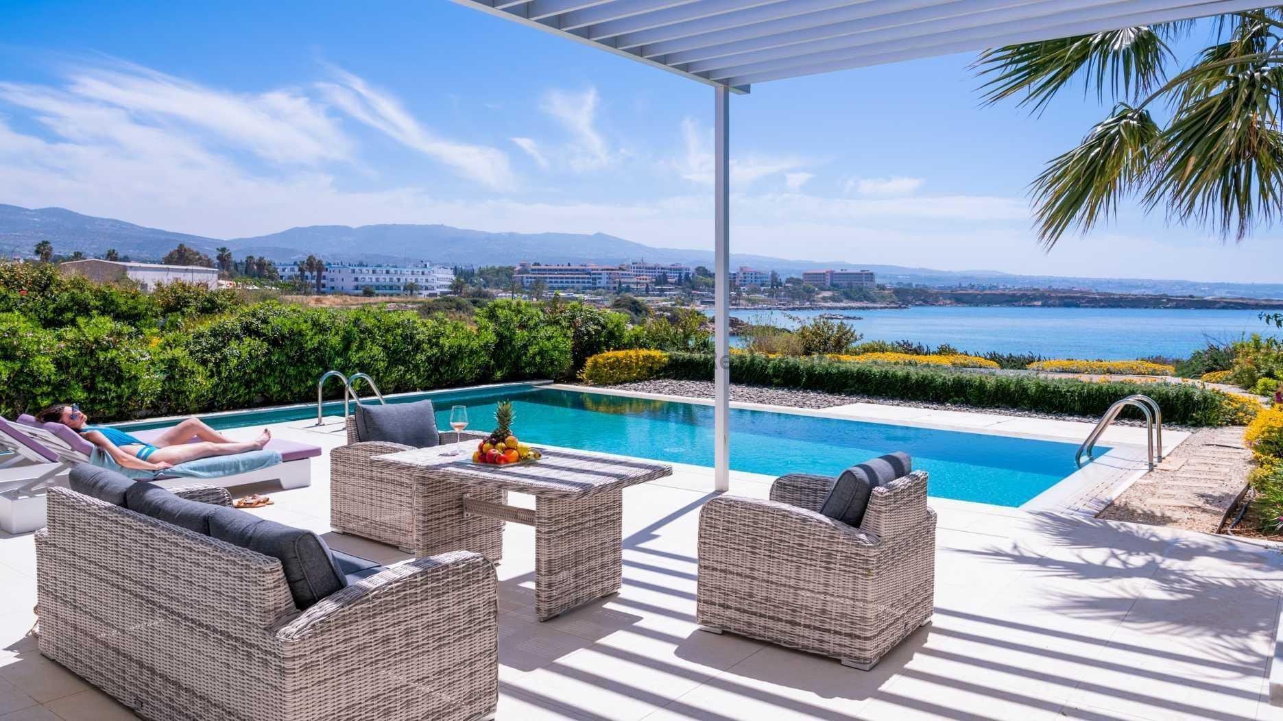3 dormitorios Villa en Coral Bay, Pegeia, Paphos, Chipre No. 37613